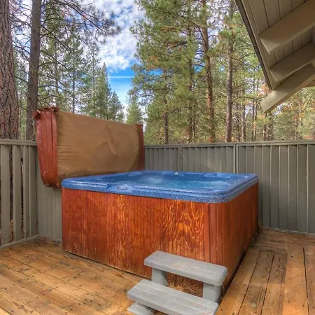 Quartz Mt Lane 1 by Village Properties at Sunriver